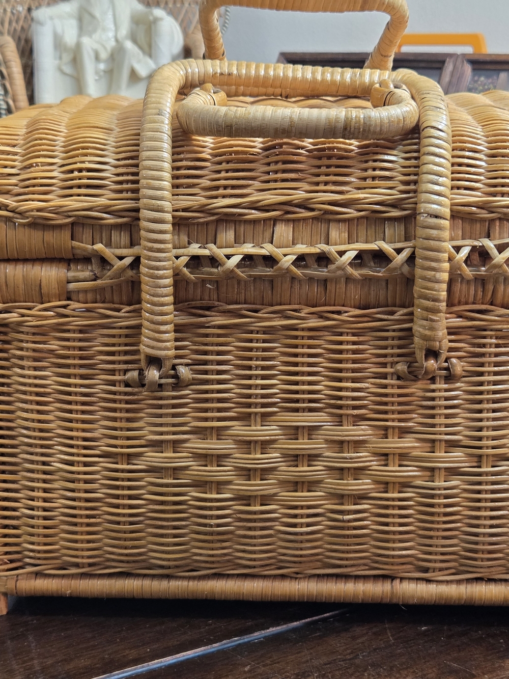 Vintage woven wicker lidded picnic basket